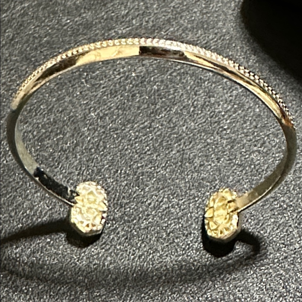 Kendra Scott Elton Silver Plate Mother Of Pearl Cuff Bracelet - Picture 8 of 9